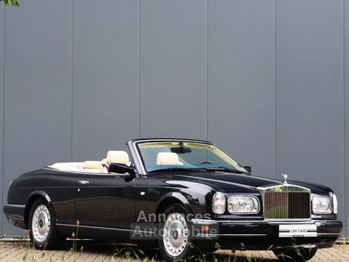 Rolls Royce Corniche V 6.8L V8 producing 325 bhp - 13