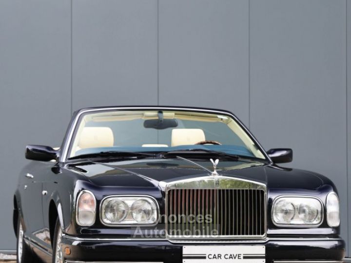 Rolls Royce Corniche V 6.8L V8 producing 325 bhp - 15