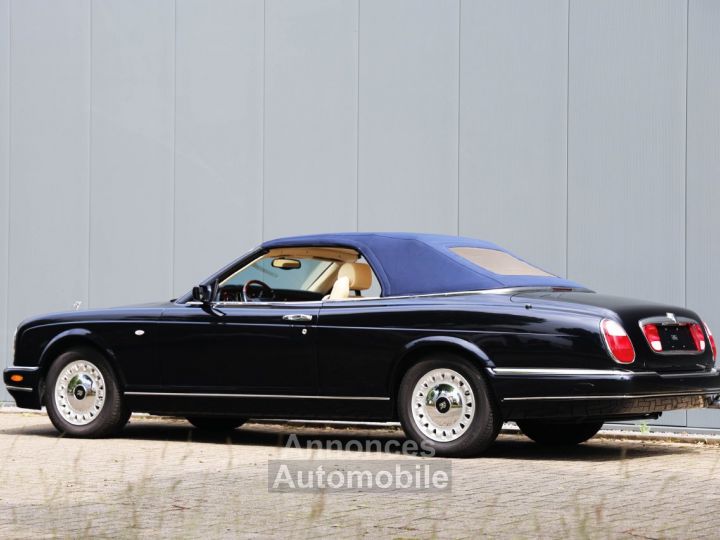 Rolls Royce Corniche V 6.8L V8 producing 325 bhp - 28