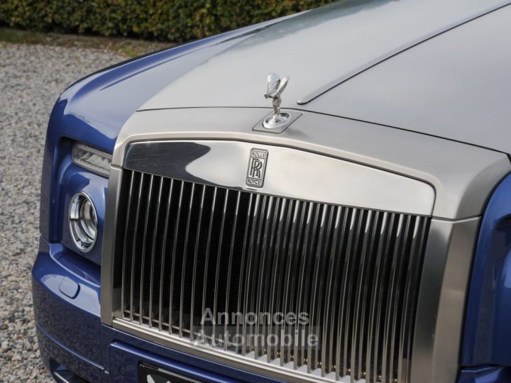Rolls Royce Phantom Drophead Coupe - 22