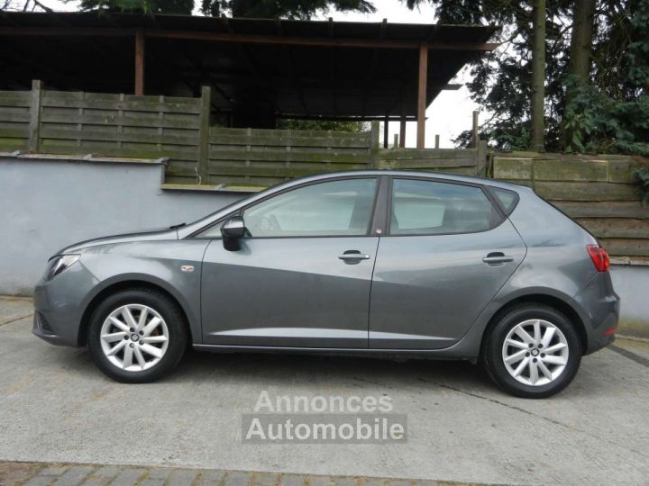 Seat Ibiza 1.0i Ultima - 4