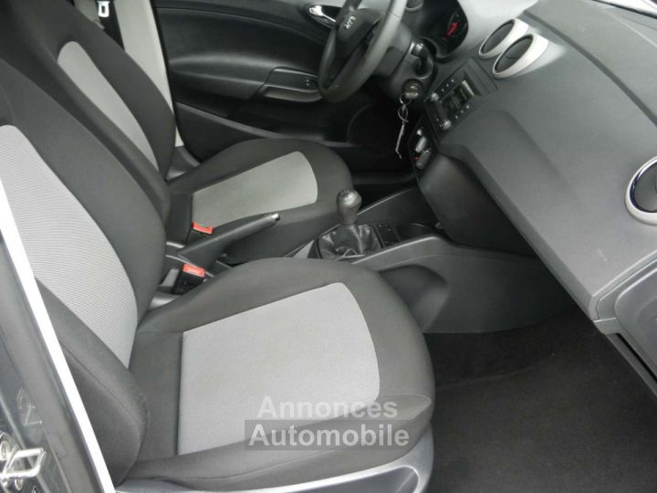 Seat Ibiza 1.0i Ultima - 12