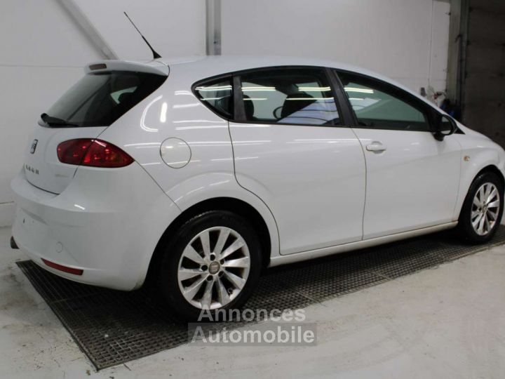 Seat Leon 1.6 CR TDi Ecomotive Ecosport ~ Airco Radio - 4