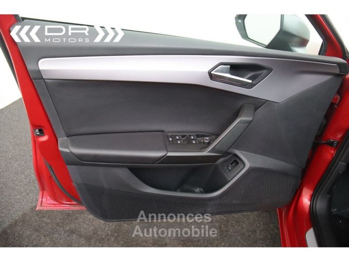 Seat Leon ST 1.5 TSI FR - NAVI LED PANODAK KEYLESS DAB - 43