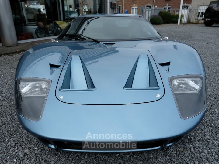 Shelby GT CSGT40P2... 385.000 € HTVA - 39