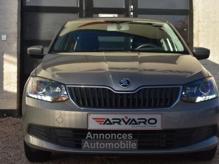 Skoda Fabia 1.0i - 4