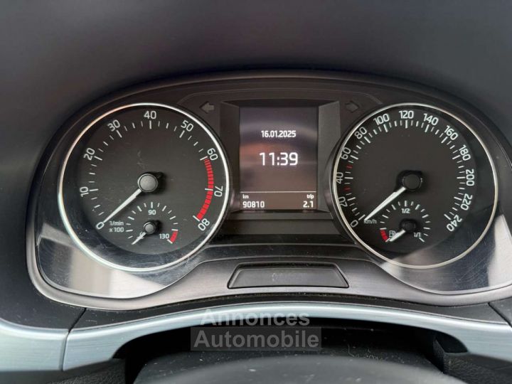 Skoda Fabia 1.0i Active - 10