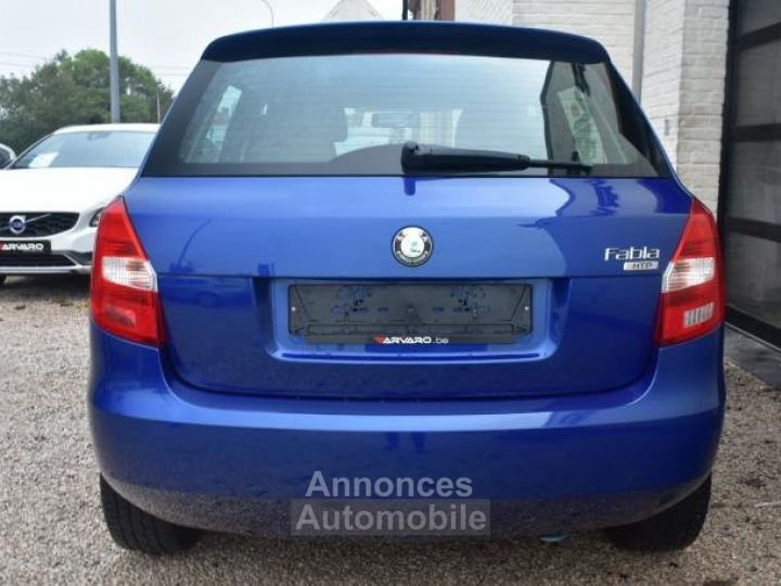 Skoda Fabia 1.2i - 8