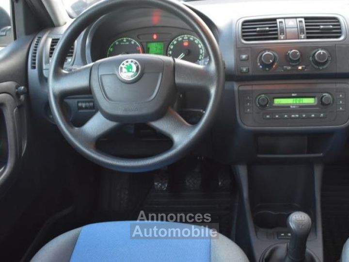 Skoda Fabia 1.4i - 12