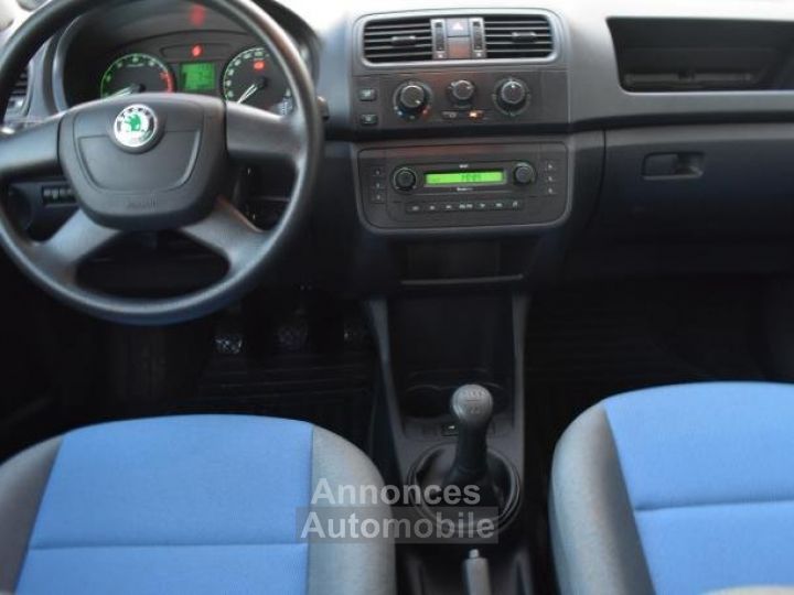 Skoda Fabia 1.4i - 13