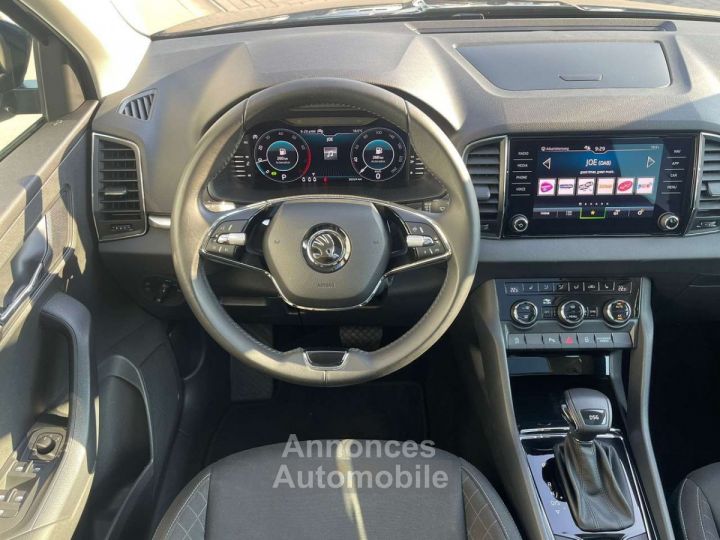 Skoda Karoq 1.5TSi DSG,PANODAK,VIRTUAL,CAMERA,KEYLESS,NAVI - 16