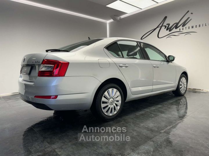 Skoda Octavia 1.2 TSI GPS GARANTIE 12 MOIS 1er PROPRIETAIRE - 4