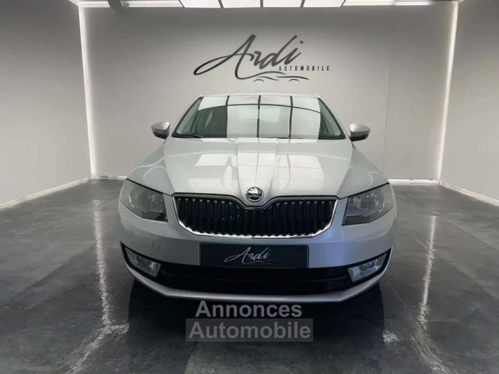 Skoda Octavia 1.2 TSI GPS GARANTIE 12 MOIS 1er PROPRIETAIRE - 2