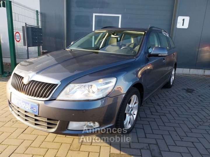 Skoda Octavia 1.6 CR TDi -CLIM-ATTACHE-REMORQUE-GARANTIE 12.MOIS - 3