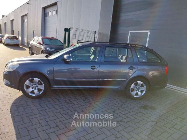 Skoda Octavia 1.6 CR TDi -CLIM-ATTACHE-REMORQUE-GARANTIE 12.MOIS - 4