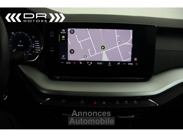 Skoda Octavia Combi 1.0TSI AMBITION - NEW MODEL / APPLE CARPLAY ANDROID LED - 17