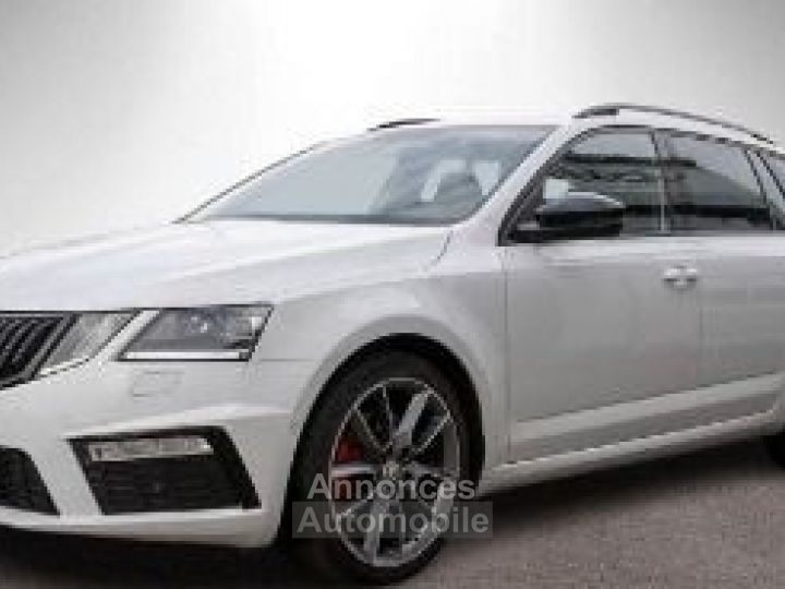 Skoda Octavia Combi RS 2.0 TDI 4x4 DSG - 1