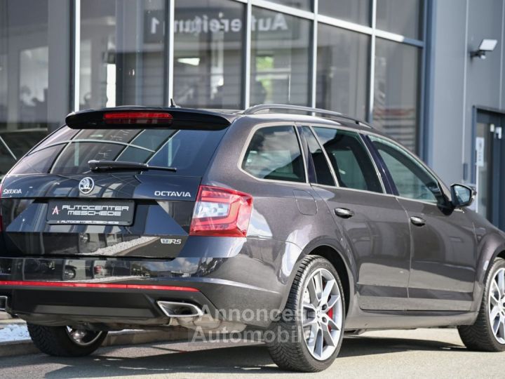 Skoda Octavia Combi RS 2.0 TSI DSG Navi - 26