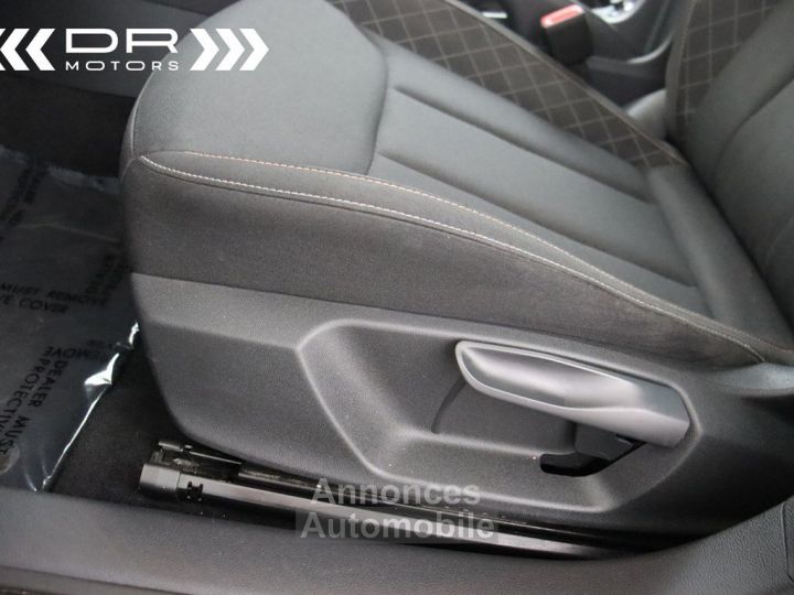 Skoda Scala 1.0TSI DSG AMBITION- NAVI - VIRTUAL COCKPIT DAB MIRROR LINK -LED - 42