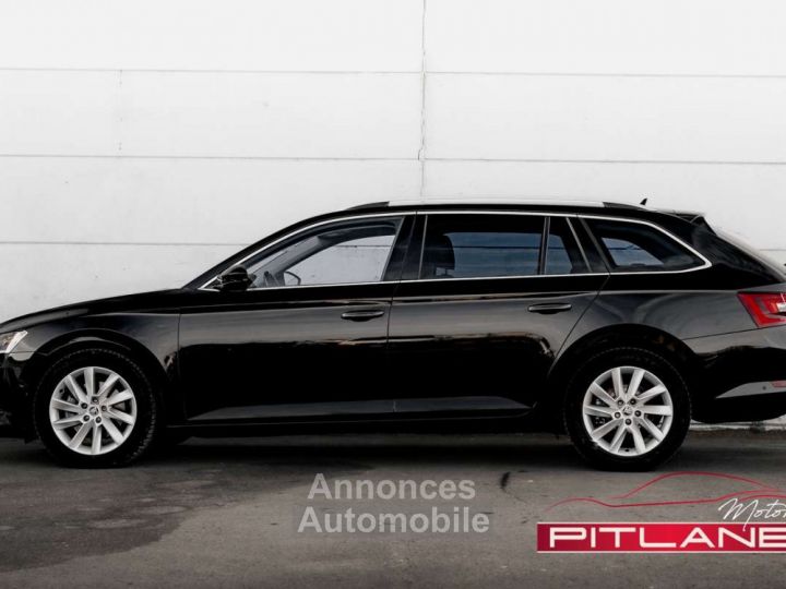 Skoda Superb 2.0 TDi Edition Style Attelage Carplay Bi-Xen - 2