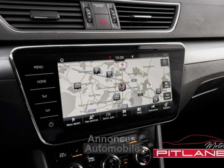 Skoda Superb 2.0 TDi Edition Style Attelage Carplay Bi-Xen - 17