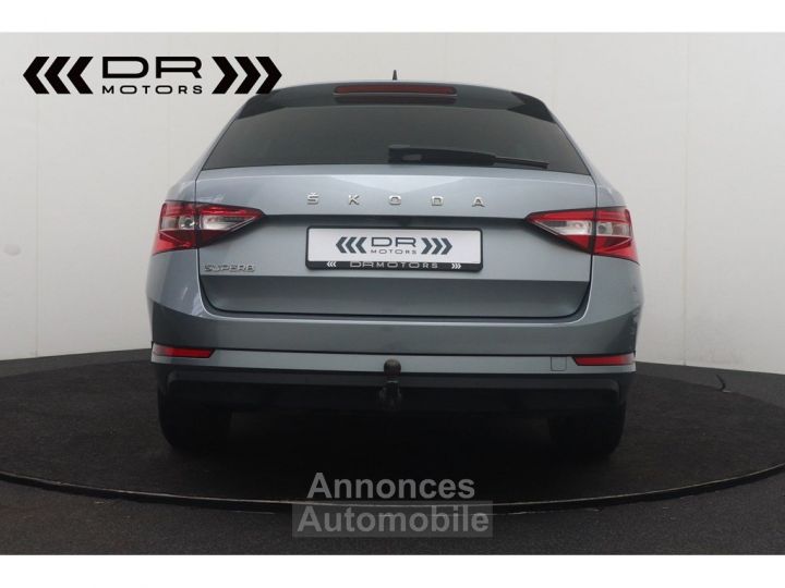 Skoda Superb COMBI 1.6CRTDI DSG7 AMBITION - NAVI APPLE CARPLAY/ANDROID LED LEDER - 3