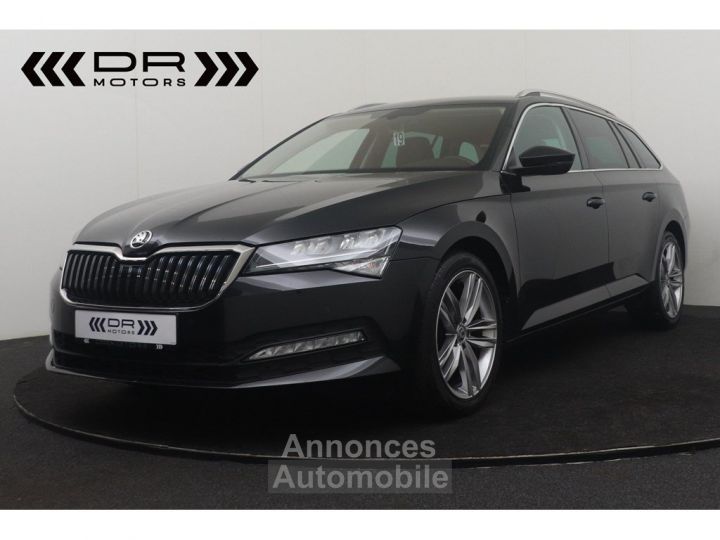 Skoda Superb COMBI 1.6CRTDI DSG7 AMBITION - NAVI MIRROR LINK LEDER LED ADAPTIVE CRUISE - 1