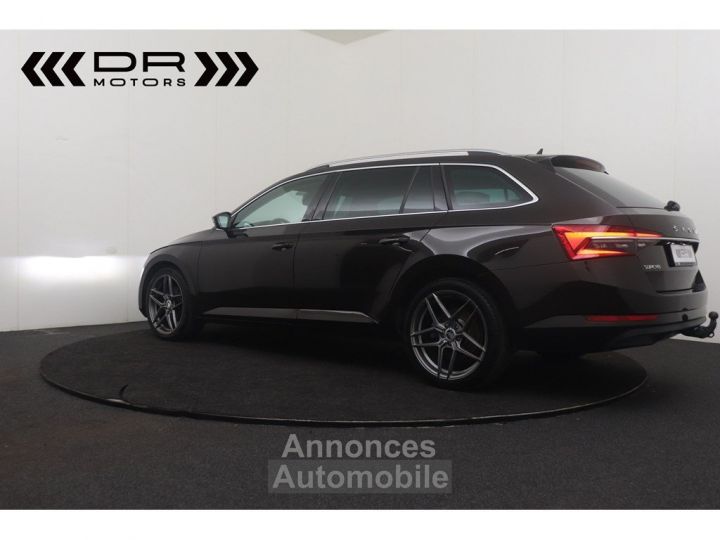 Skoda Superb COMBI 1.6CRTDI DSG7 LEDER - NAVI APPLE CARPLAY/ANDROID LED - 5