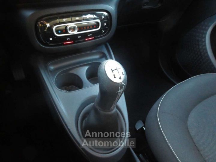 Smart Forfour 1.0i Passion CRUISE-MEDIA-TOMTOM-AIRCO-15-LED - 13
