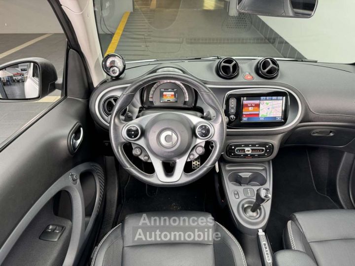 Smart Fortwo Cabrio - 8