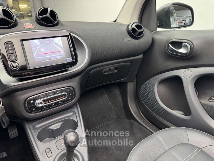 Smart Fortwo Cabrio Prime Auto 71Ch - 14