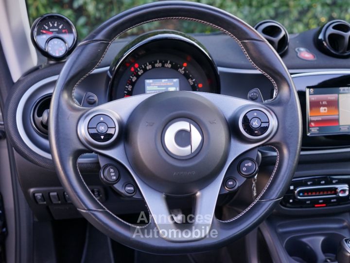 Smart Fortwo Cabriolet BRABUS 109 Ch Twinamic - 1ère Main Française - 488 €/mois - Garantie 12 Mois - 26