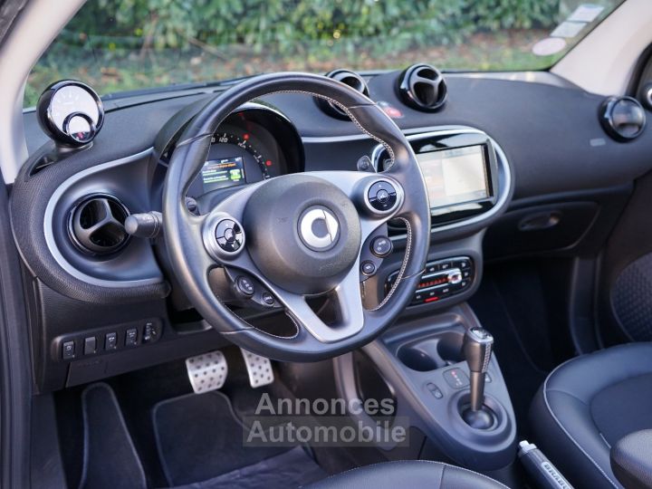 Smart Fortwo Cabriolet BRABUS 109 Ch Twinamic - 1ère Main Française - 488 €/mois - Garantie 12 Mois - 25