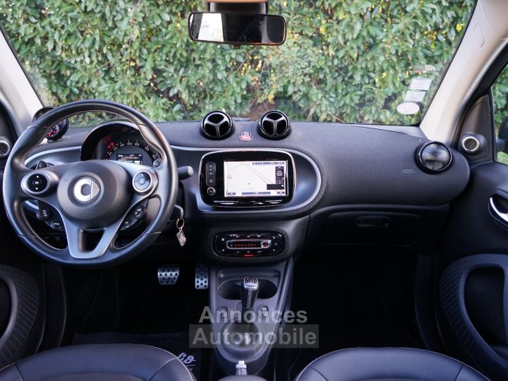 Smart Fortwo Cabriolet BRABUS 109 Ch Twinamic - 1ère Main Française - 488 €/mois - Garantie 12 Mois - 23