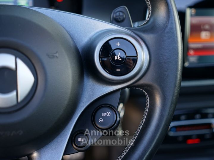 Smart Fortwo Cabriolet BRABUS 109 Ch Twinamic - 1ère Main Française - 488 €/mois - Garantie 12 Mois - 29