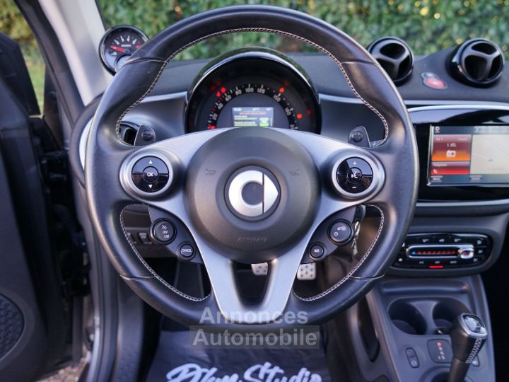 Smart Fortwo Cabriolet BRABUS 109 Ch Twinamic - 1ère Main Française - 488 €/mois - Garantie 12 Mois - 27