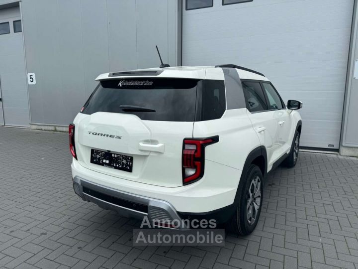 SSangyong Torres 1.5 ESSENCE 163 QUARTZ VEHICULE NEUF GARANTI - 6