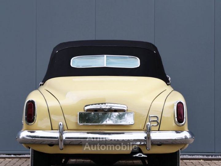 Studebaker Champion Regal Deluxe convertible  bulletnose 4025 cc 102 bhp - 29