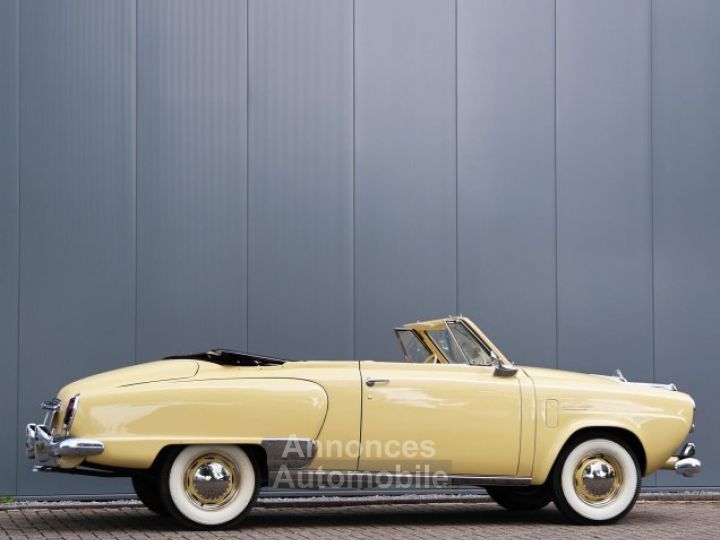 Studebaker Champion Regal Deluxe convertible  bulletnose 4025 cc 102 bhp - 37