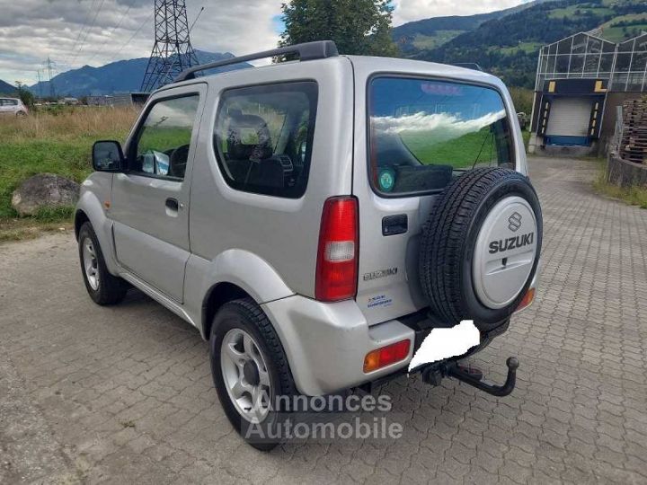 Suzuki Jimny 1.5 DDiS JLX - 2