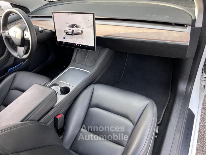 Tesla Model 3 Dual Motor Long-Range AWD MY22 - 7