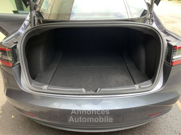 Tesla Model 3 Long-Range Dual Motor AWD - 16