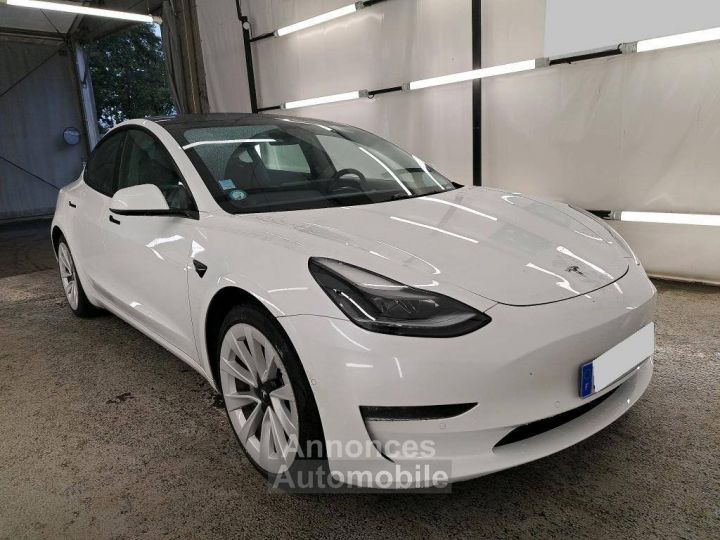 Tesla Model 3 Long-Range Dual Motor AWD - 4