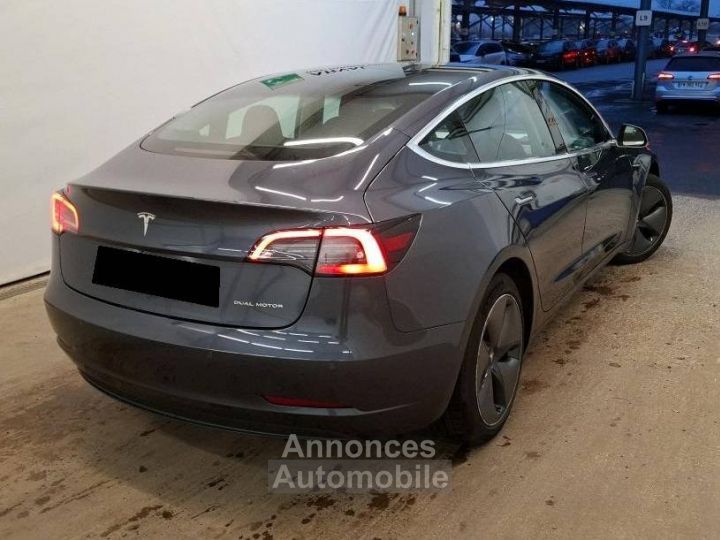 Tesla Model 3 Long-Range Dual Motor AWD - 2