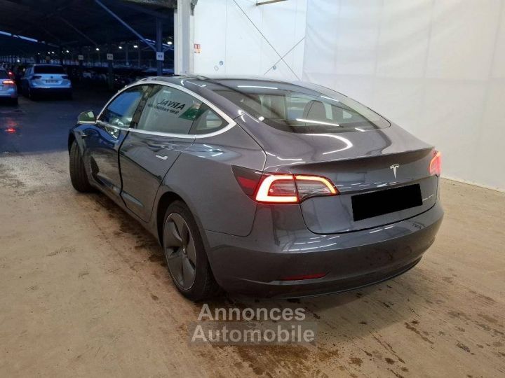 Tesla Model 3 Long-Range Dual Motor AWD - 3