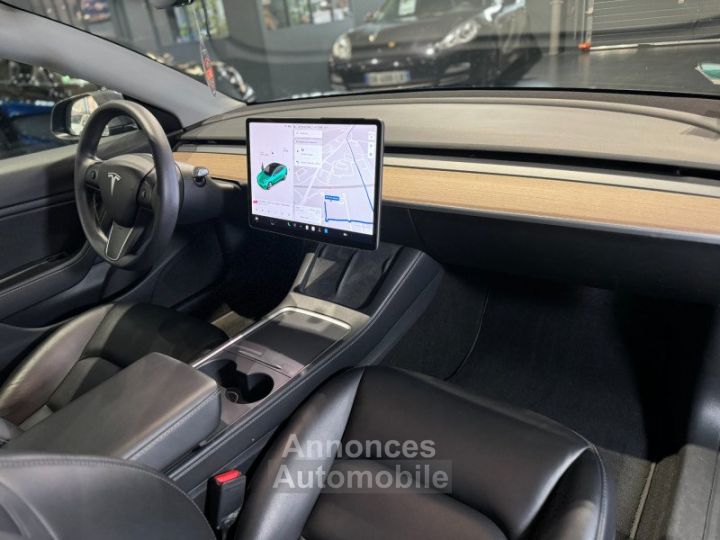 Tesla Model 3 LONG-RANGE DUAL MOTOR AWD MY21 - 15