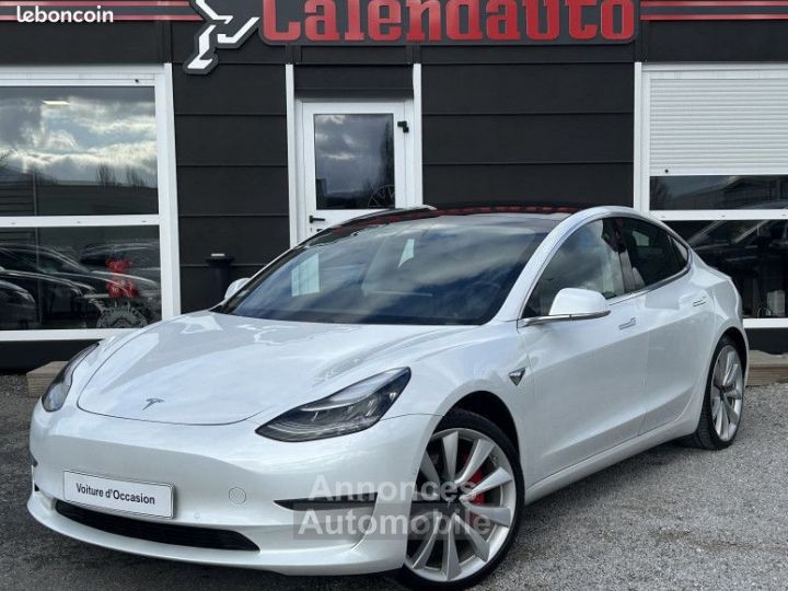 Tesla Model 3 PERFORMANCE DUAL MOTOR AWD PERF - - 1