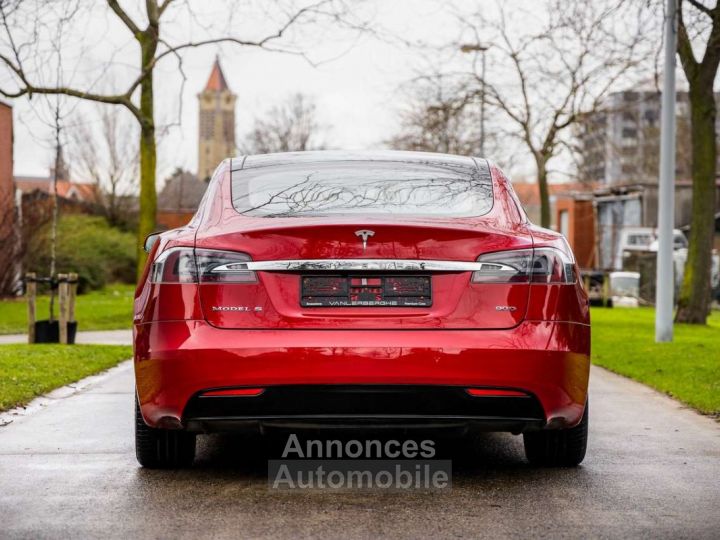 Tesla Model S 90 D Dual Motor - 10