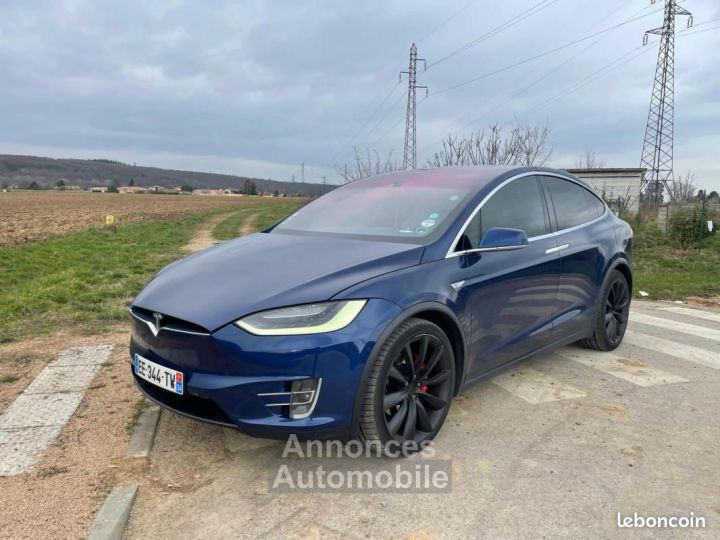 Tesla Model X 90 kWh All-Wheel Drive Performance - 1