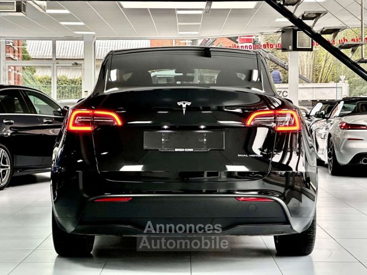 Tesla Model Y 72.5 kWh Dual Motor Long Range AWD - 5